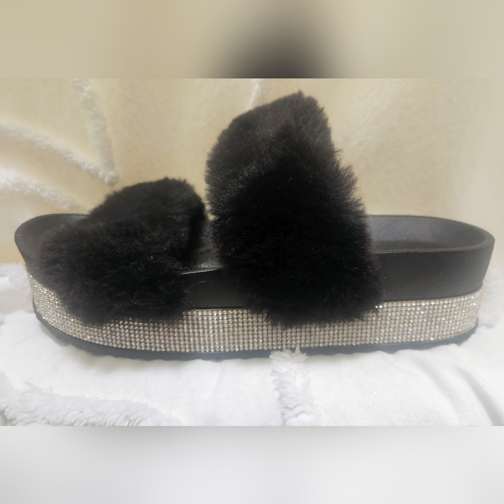 BAMBOO Black Furry Slides w/Rhinestone Accents Sz 8